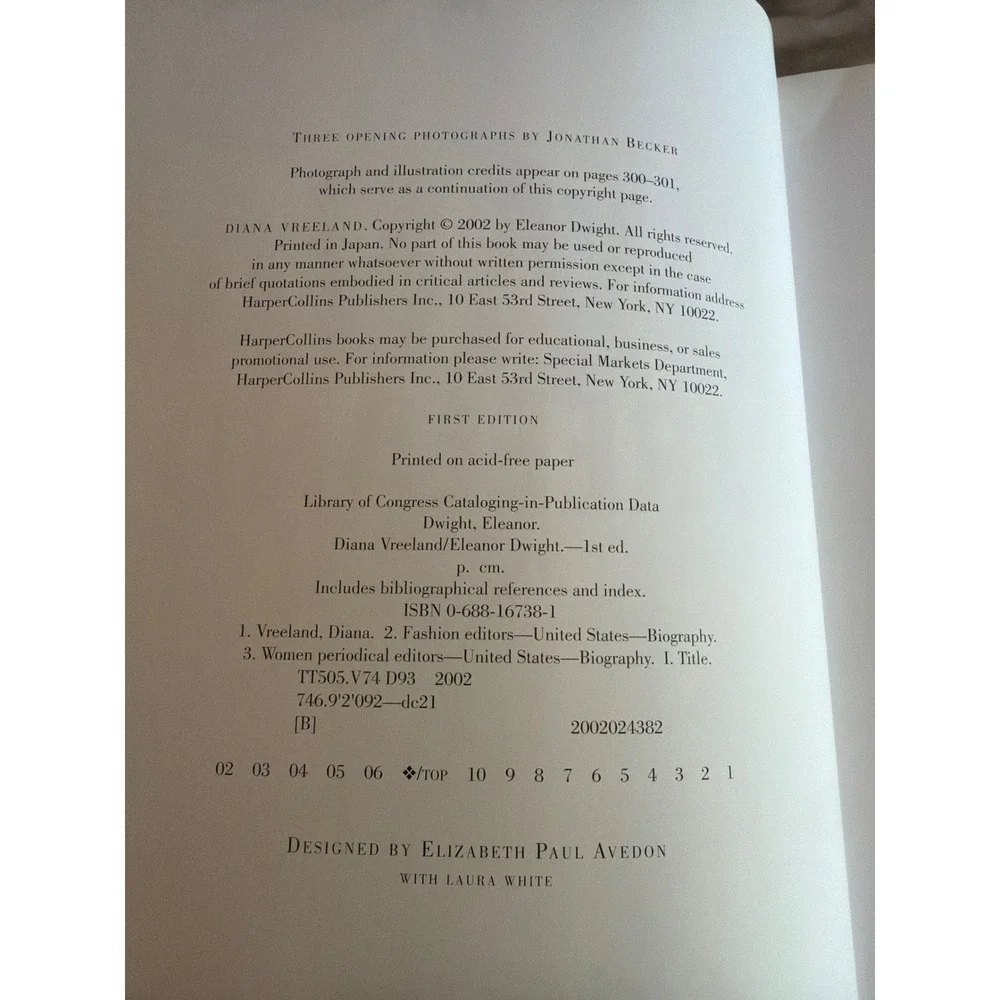 William Morrow Book Red Diana Vreeland Eleanor Dwight First Edition Fashion Bio